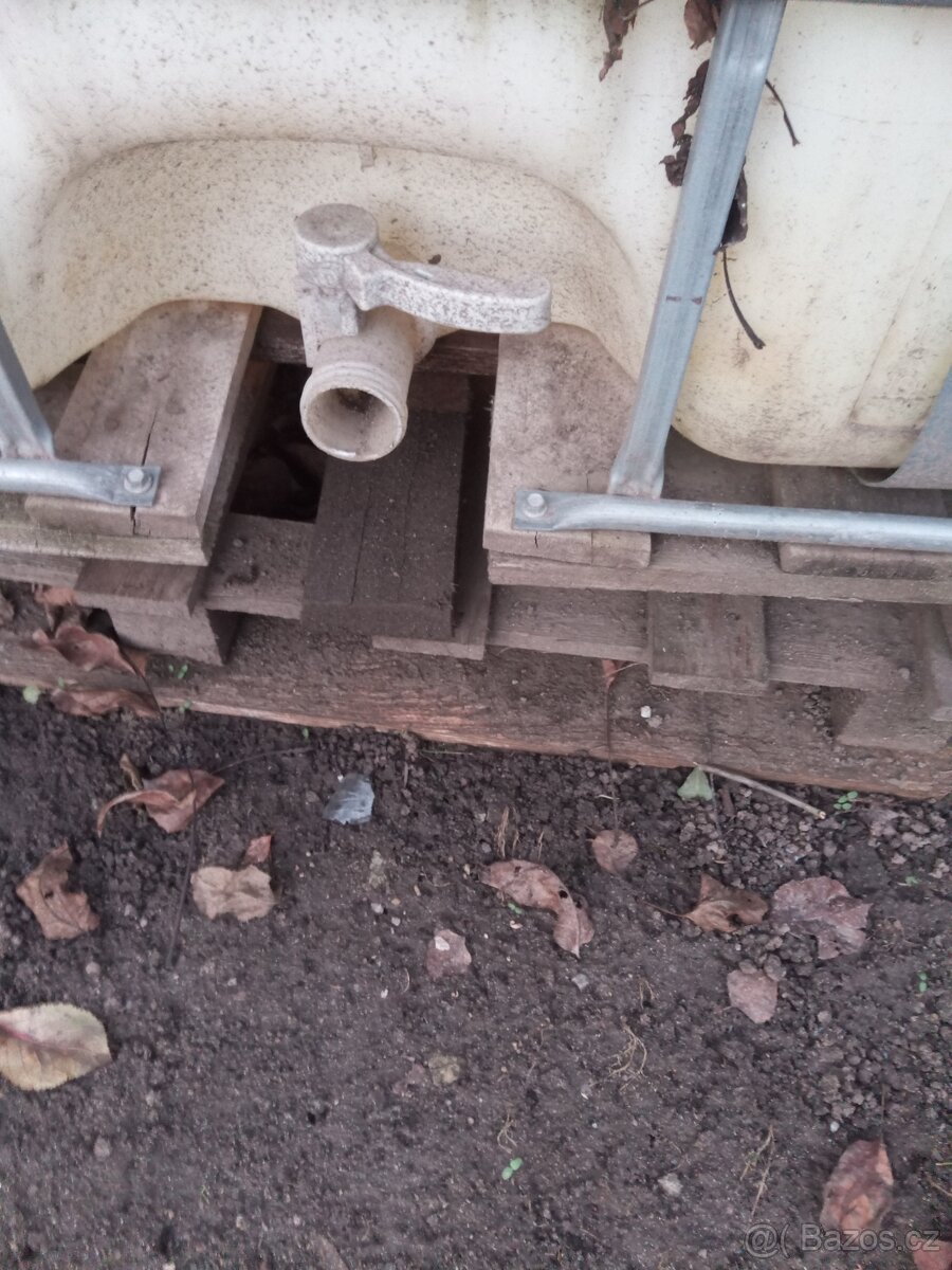 Ibc kontejner 1000L - 3