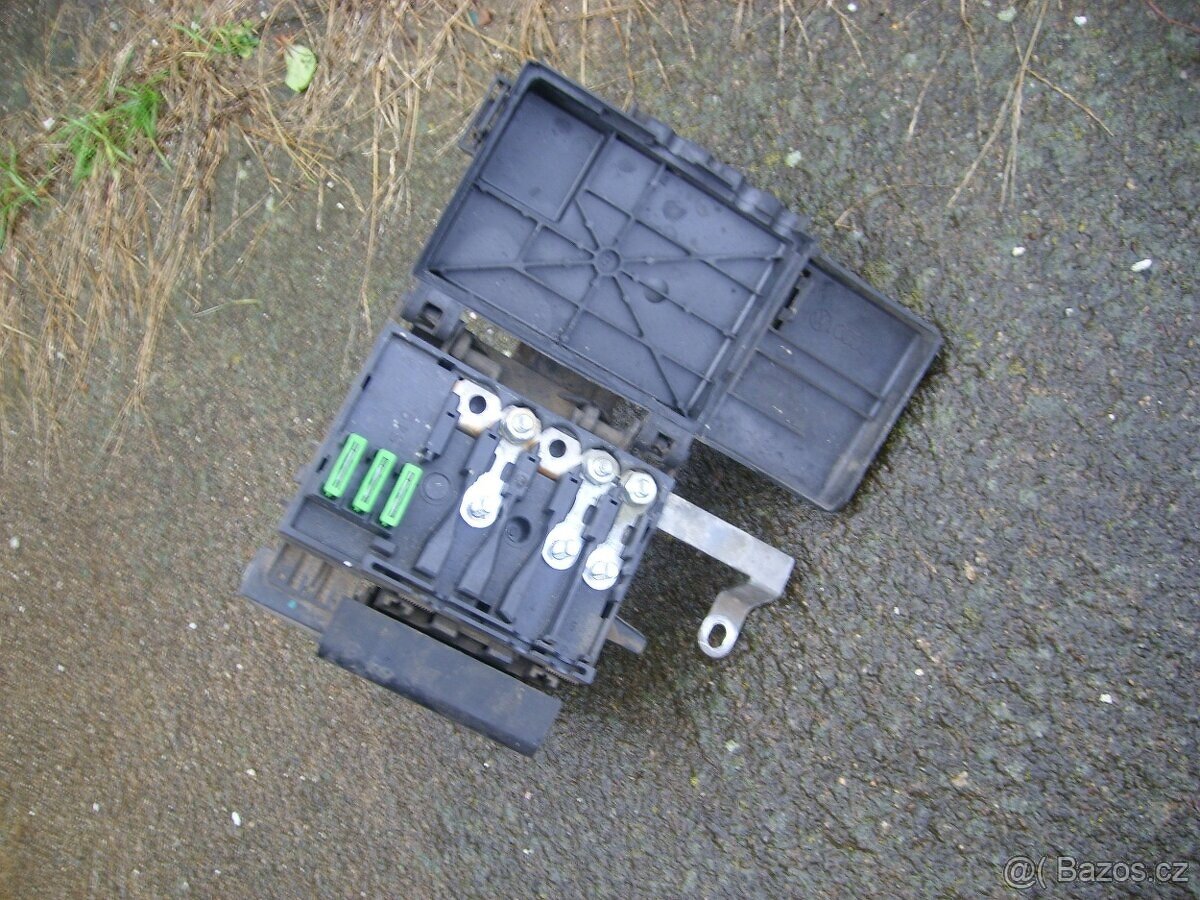 Prodám na Škoda Octavia I 1996-2000 lambdy, nádobku,panty. - 3