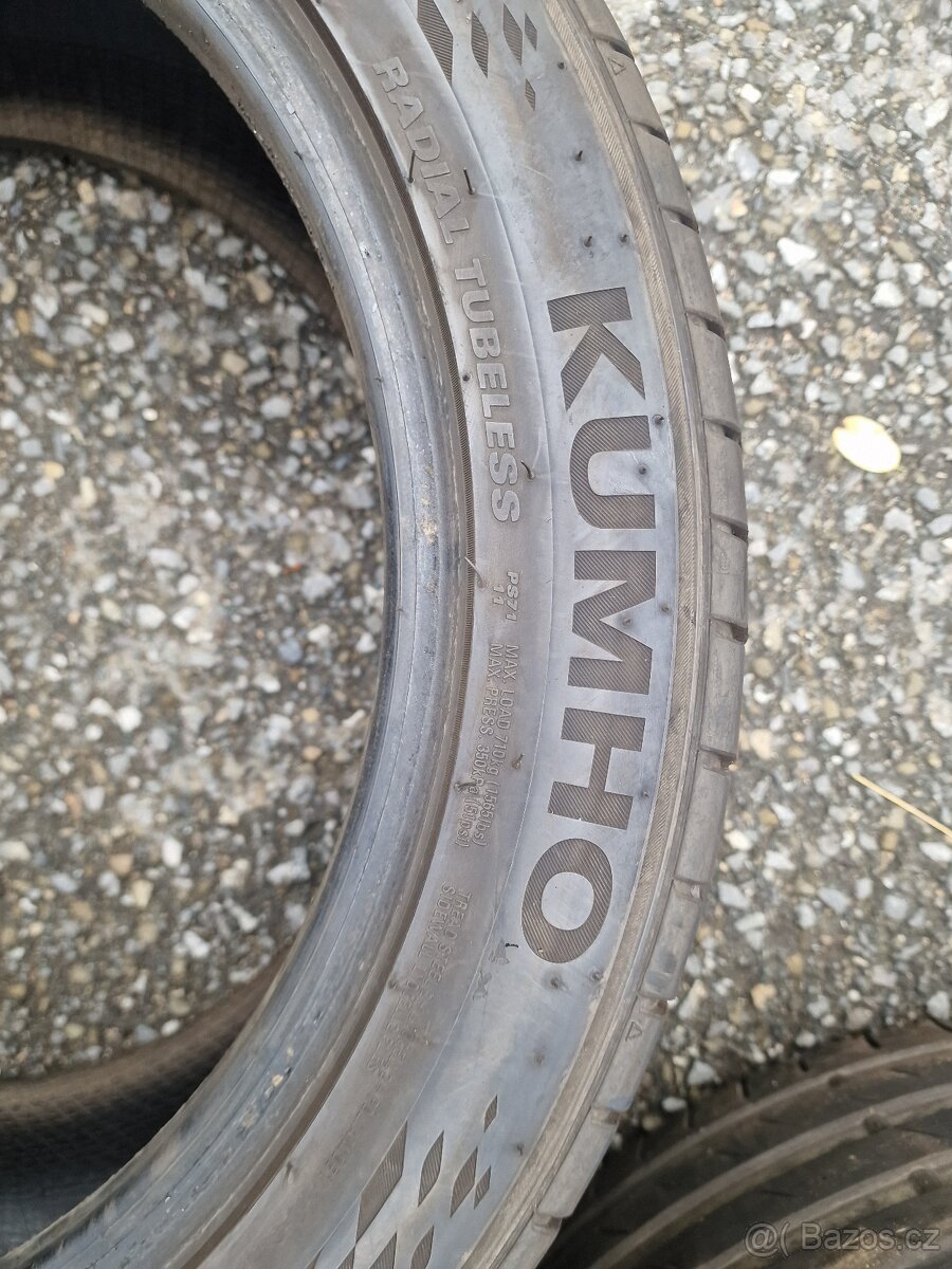 Prodám pneu KUMHO 245/45/18 ZRF - 3