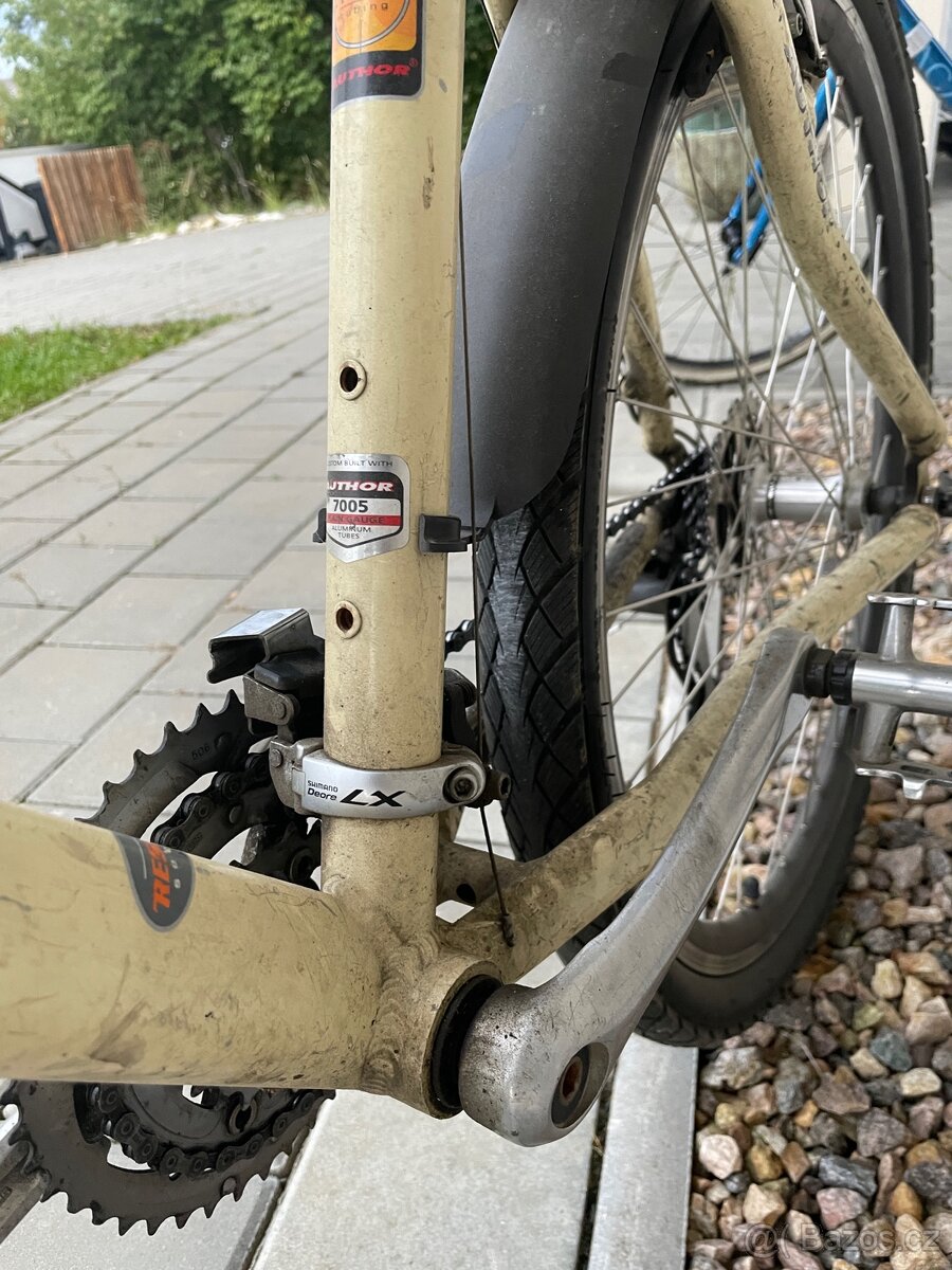 Kolo Author Traction - 3