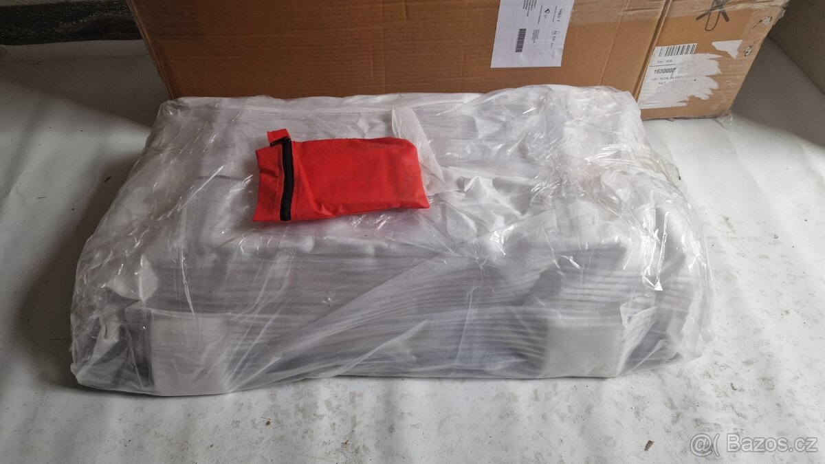 Nástěnný držák na víno - 3