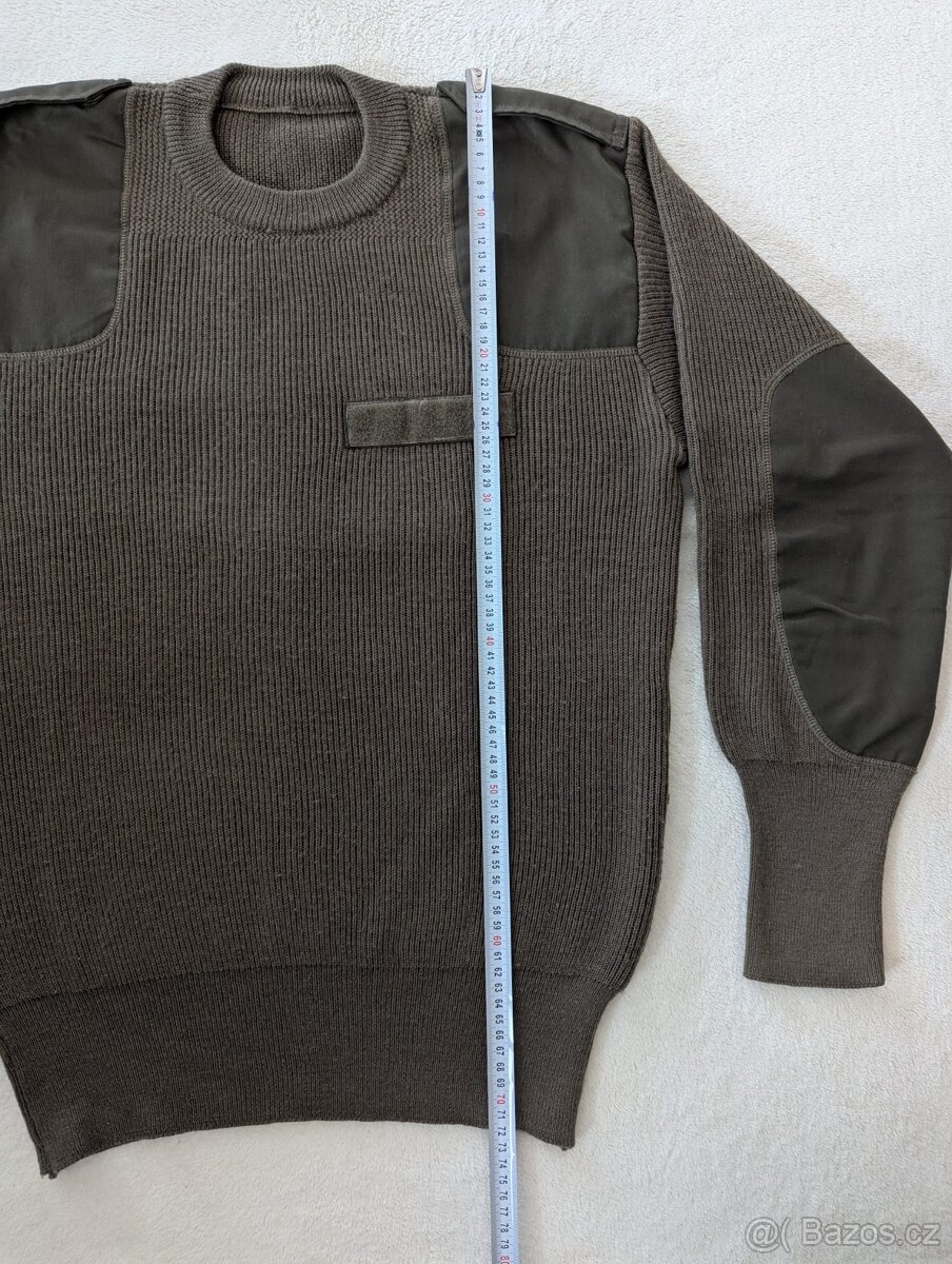 Olivově zelený army svetr - 3