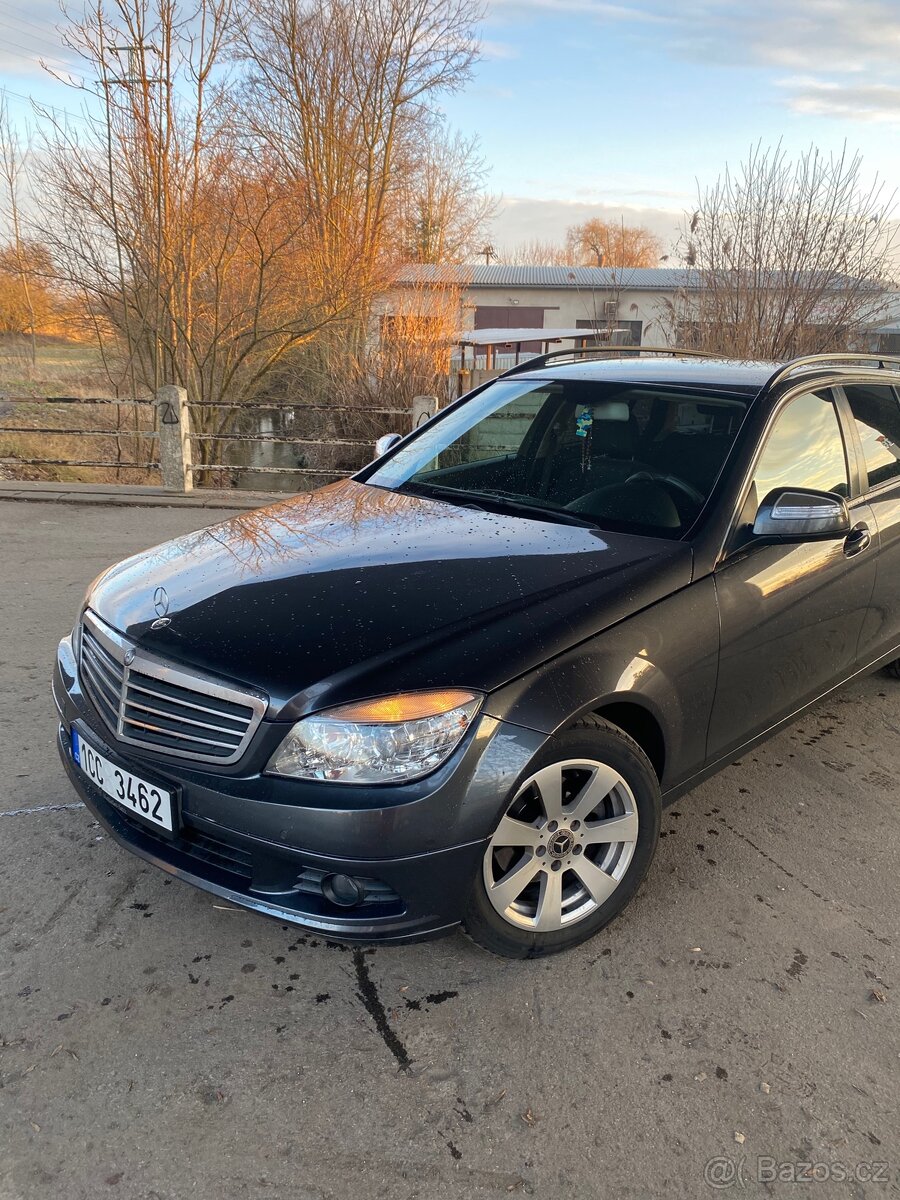 Prodám MB w204 1.8 kompresor - 3