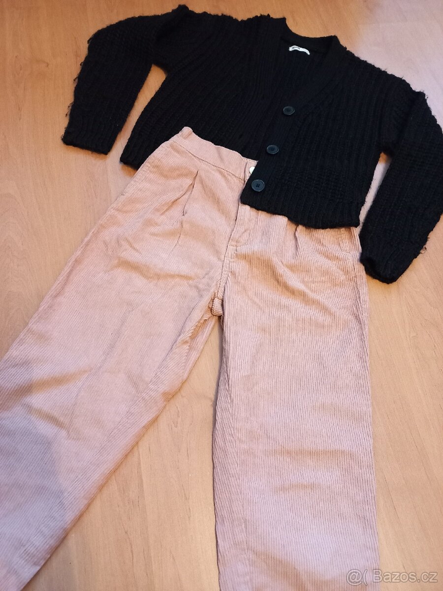 Kalhoty pro divku
- 3