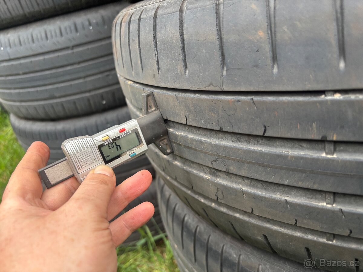 Pirelli p-zero 235/50r19 - 3