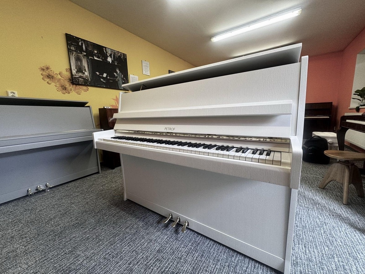 Pianino Petrof - 3