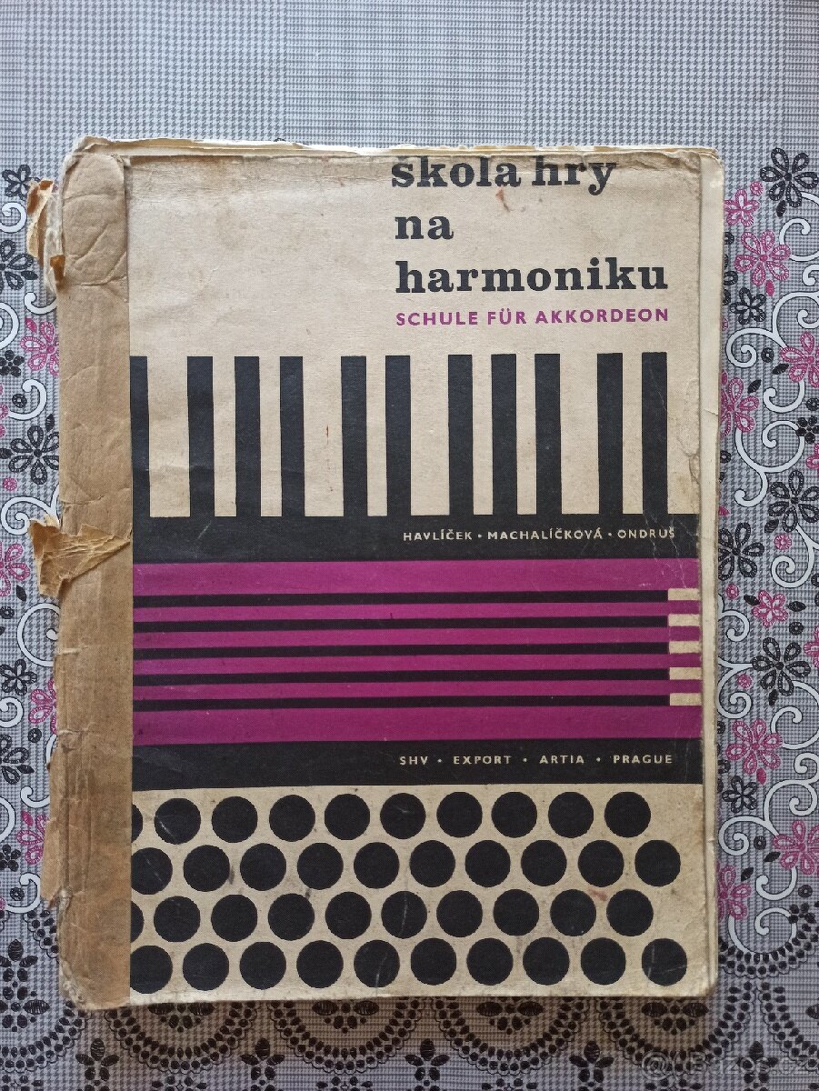 Školy hry na harmoniku a klavír - různé - 3