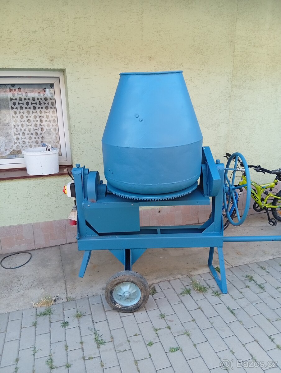 Míchačka - 3