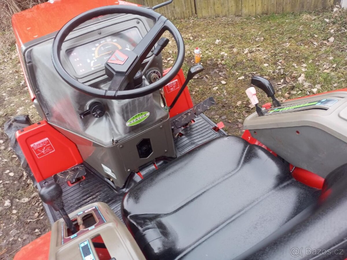 Malotraktor Yanmar F6 - 3