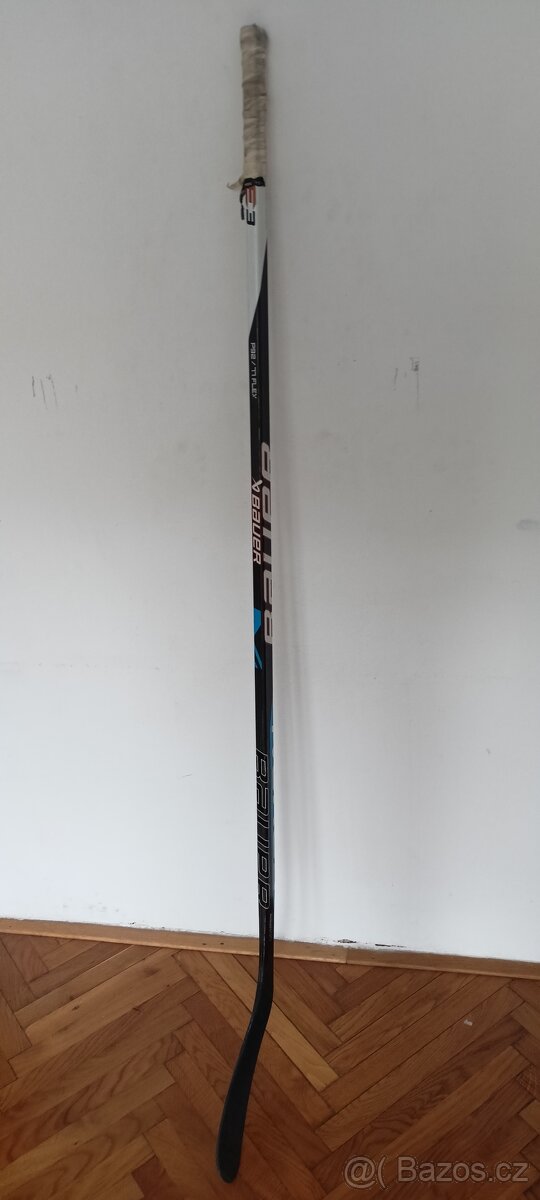 Hokejka Bauer Nexus E3 P92 77flex - 3