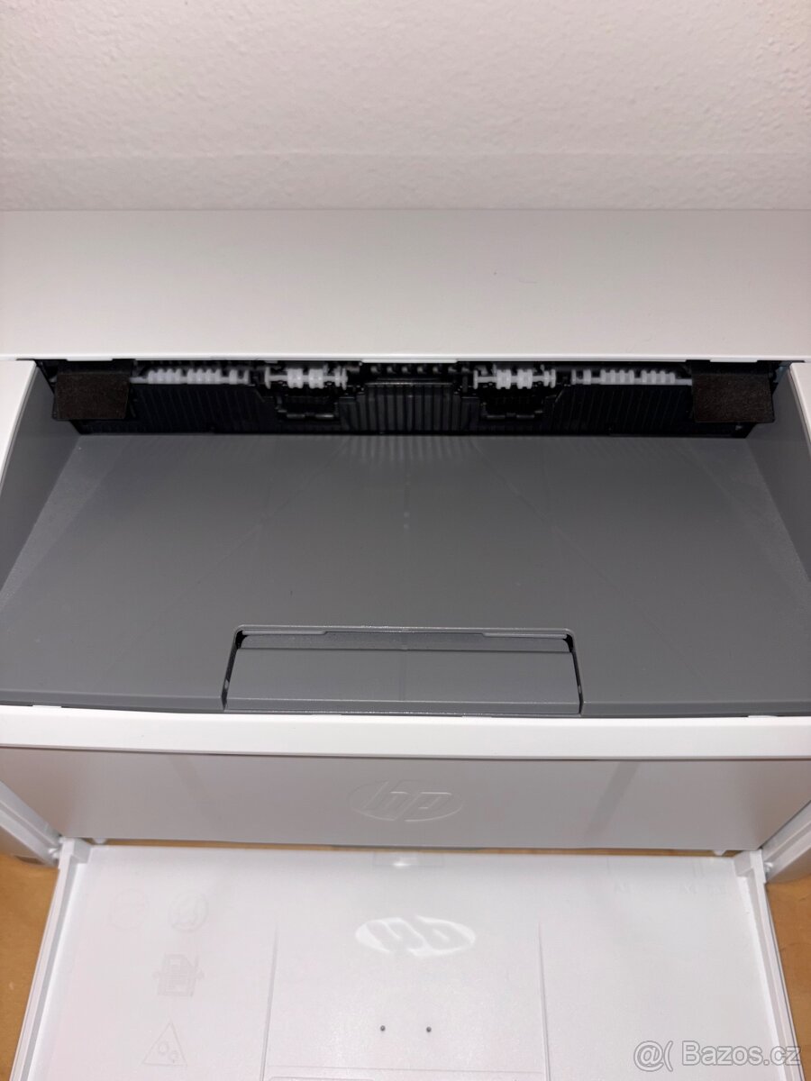 Laserová tiskárna HP LaserJet M110we - 3