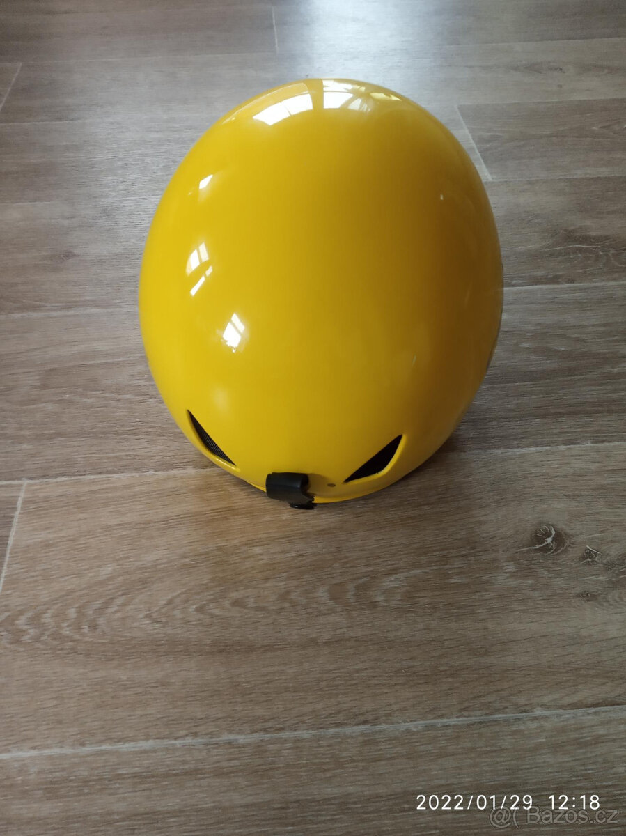 Lyžařská helma - 3