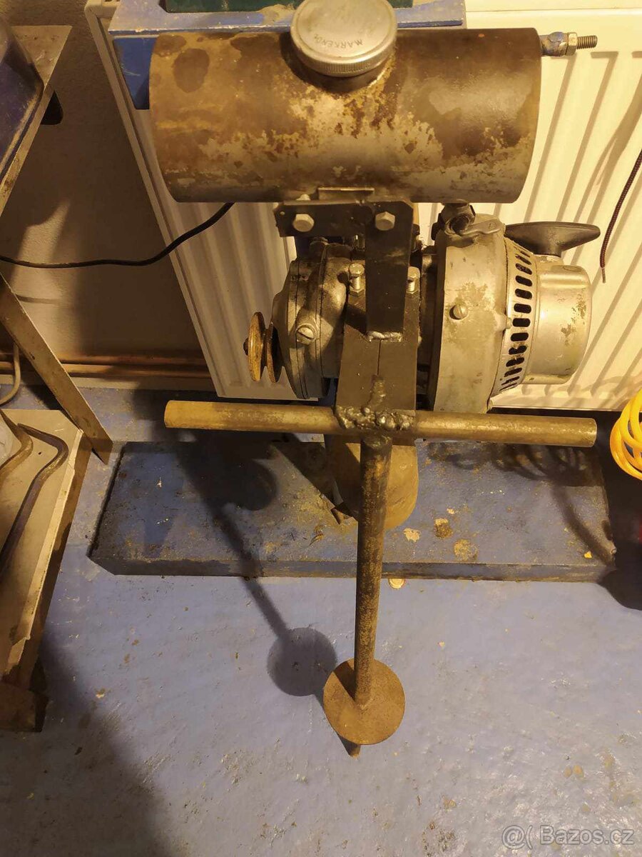 Prodám motor Jlo Rockwell - 3