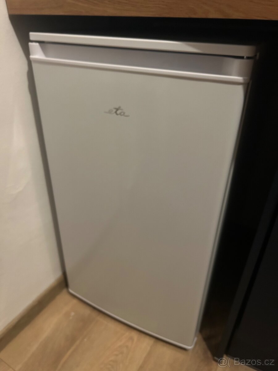 Lednička ETA s mrazákem - 3