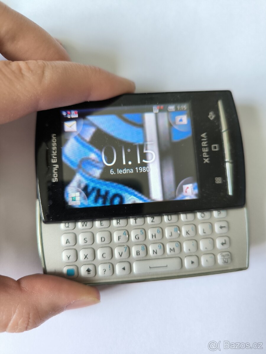 Sony Xperia X 10 mini - 3