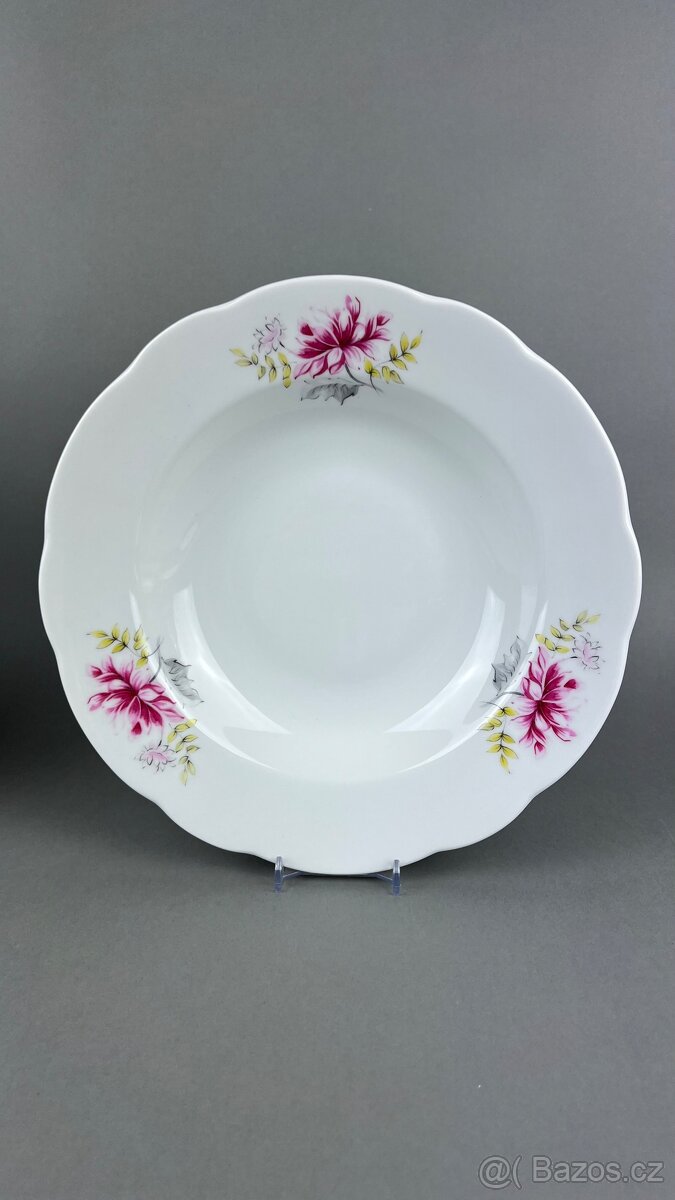 Talířová souprava, Nová sada talířů - 3