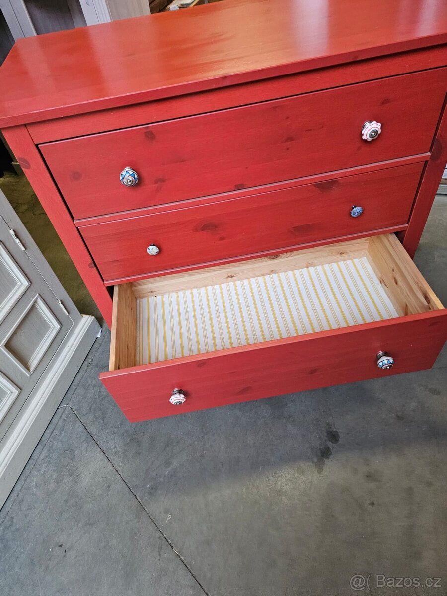 KOMODA IKEA LEKSVIK - 3