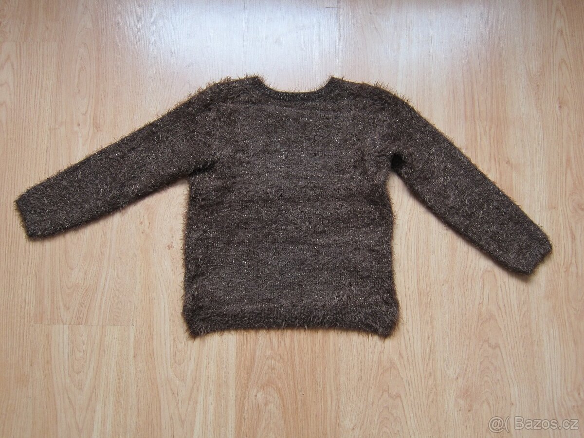 Dívčí svetr vel. 134-140 s flitry - 3