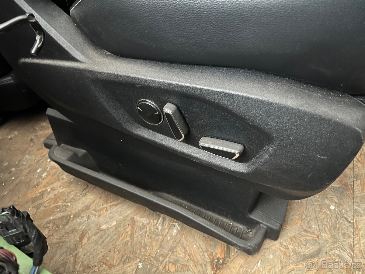Ford S-Max/Galaxy 2015- 2022 Alcantara sedačky - 3
