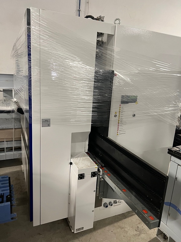 CNC vrtací a frézovací centrum HOMAG Drillteq V 200 - 3