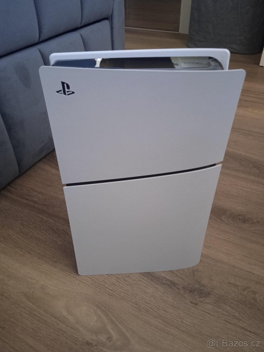 PS5 Digital Edition + 2 ovladače, 850gb - 3