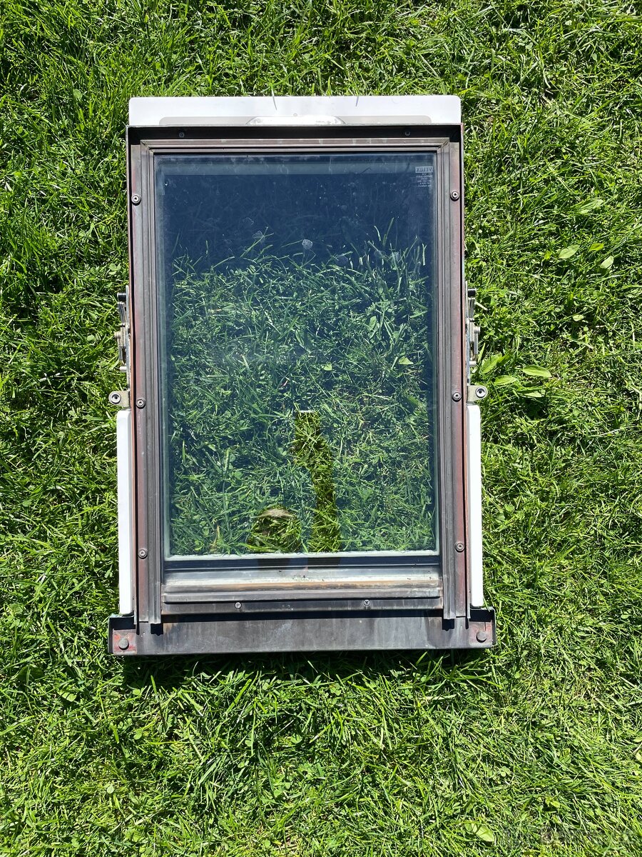 Velux GGU CO2 0159, bílé plastové - 3