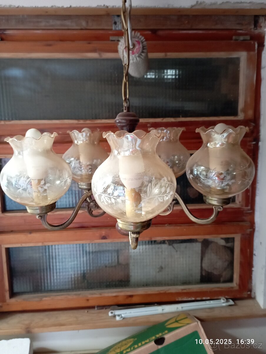 Starý lustr - 3
