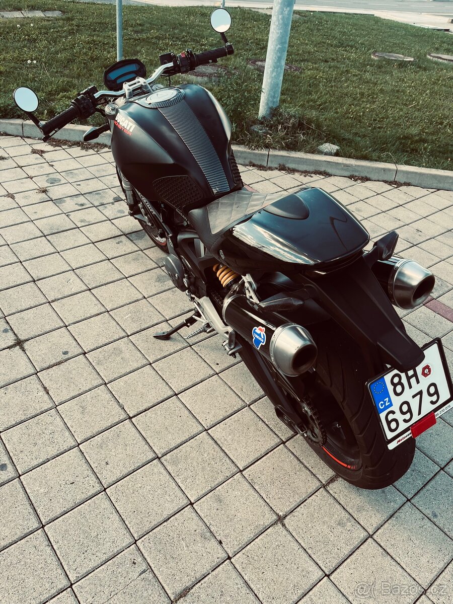 Ducati monster 696 - 3