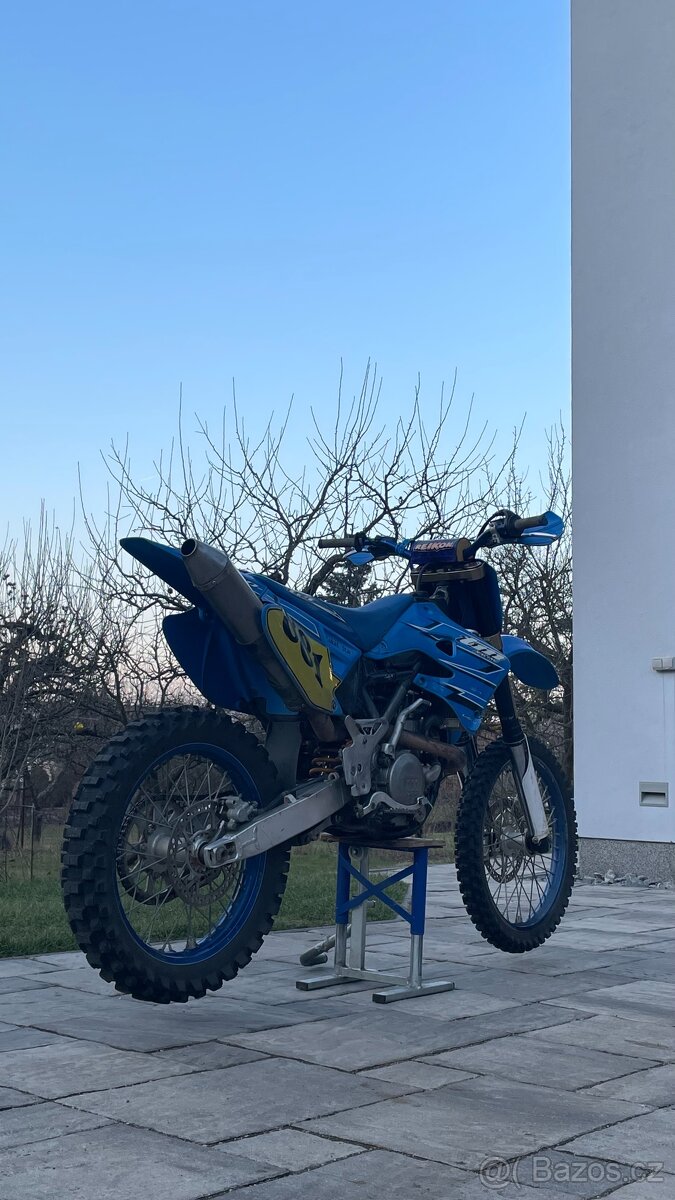 TM 450 F