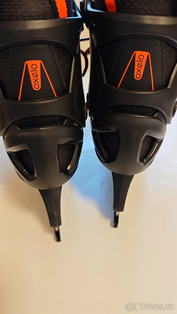 Dětské lední brusle. Decathlon rostoucí 32-35 - 3