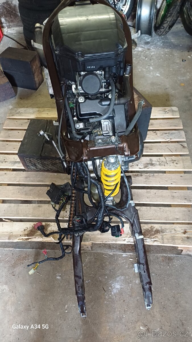 Honda vtr 1000 f - 3