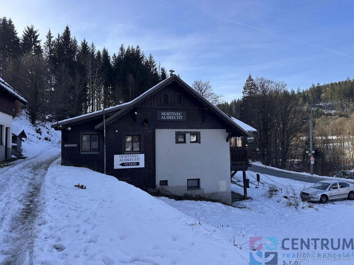 Prodáváme exkluzivně objekt s celkovou užitnou plochou 140 m - 3