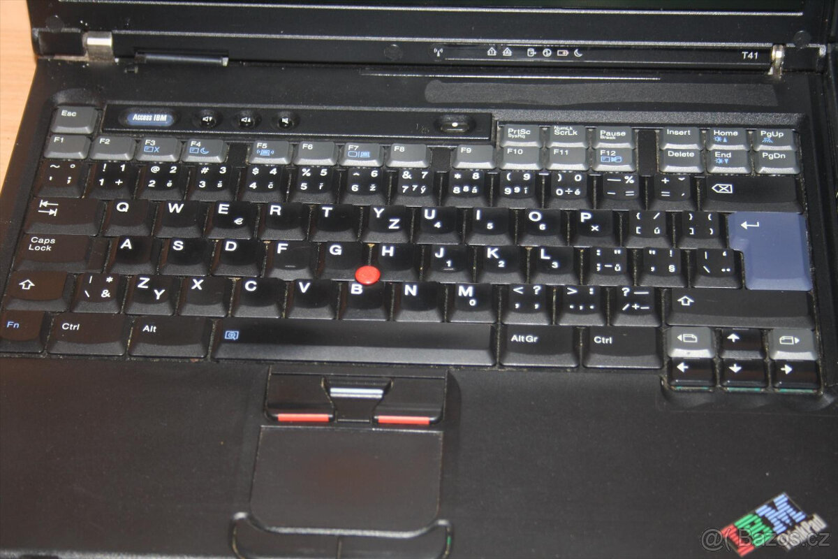 Historické IBM Thinkpad 600 a T41 - 3