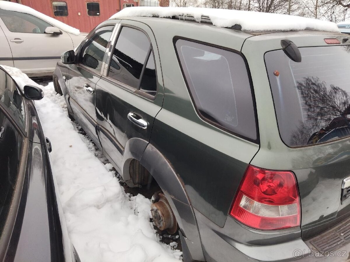 KIA SORENTO CRDi - 3