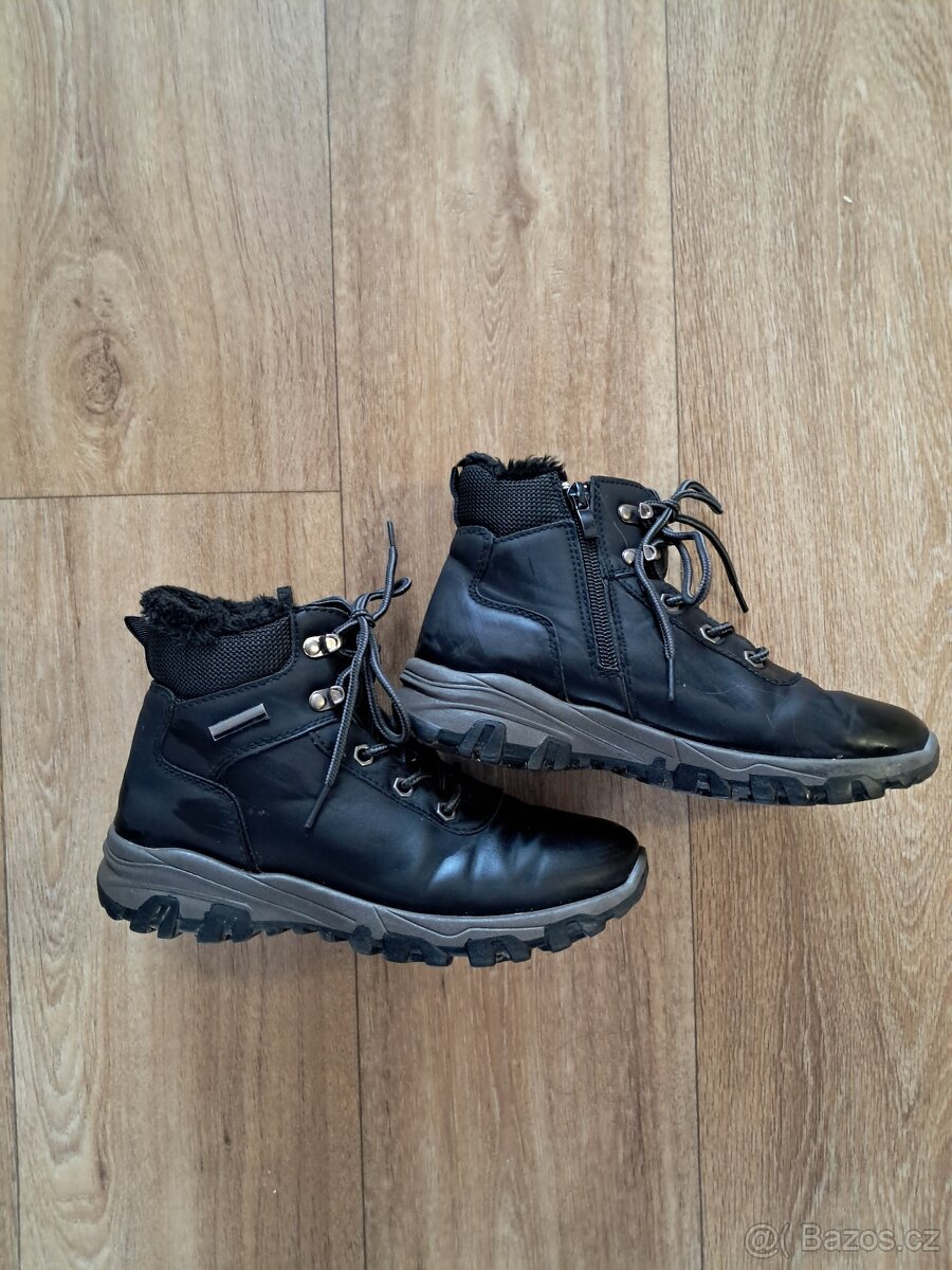 Zimní dětské boty pěkný stav - 3