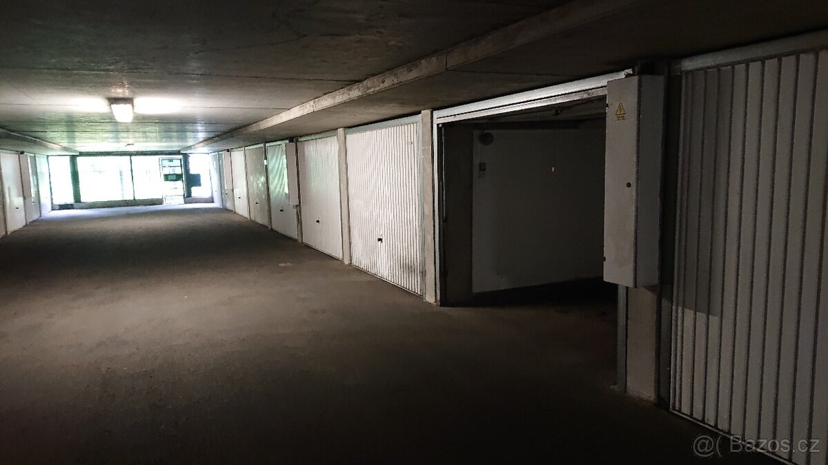 Garáž v ulici Krčínova - 3