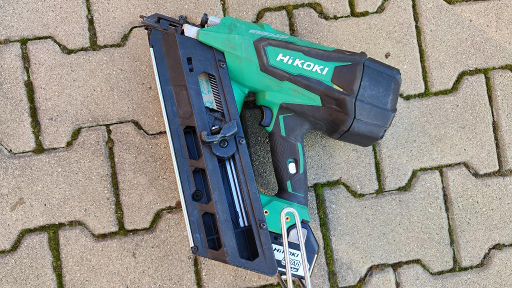 Hřebíkovačka, pistole na hřebíky Hikoti - 3