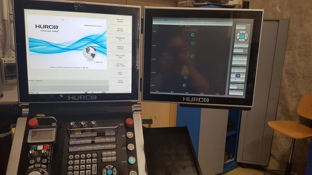 Obráběcí centrum (vertikální) HURCO WMX 60i (4427) - 3