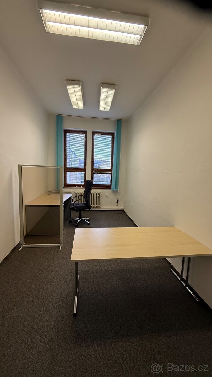 Pronájem kanceláře v centru Kutné Hory - 3