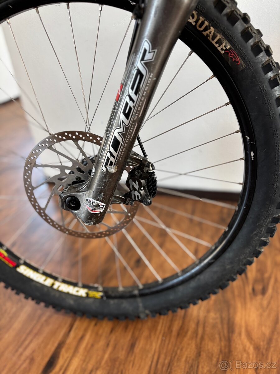 DH kolo Giant Glory 2009 - 3