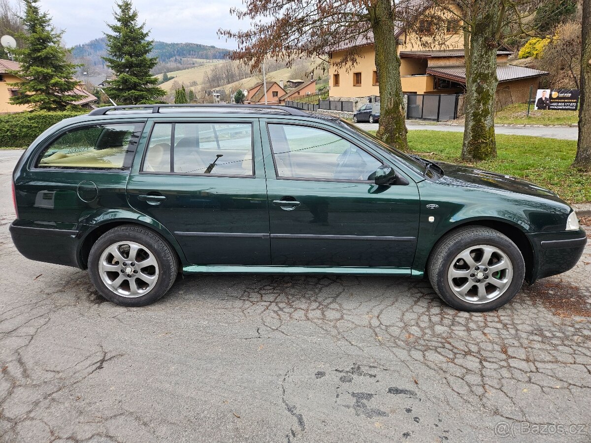 Škoda Octavia 1.8t 4x4 Combi - 3