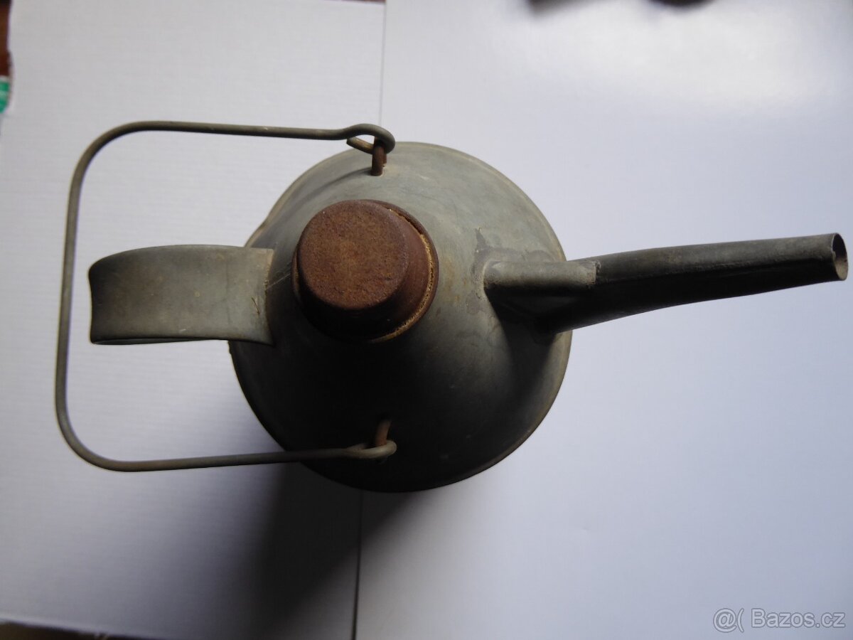 Konvice na petrolej,olej aj. - 3