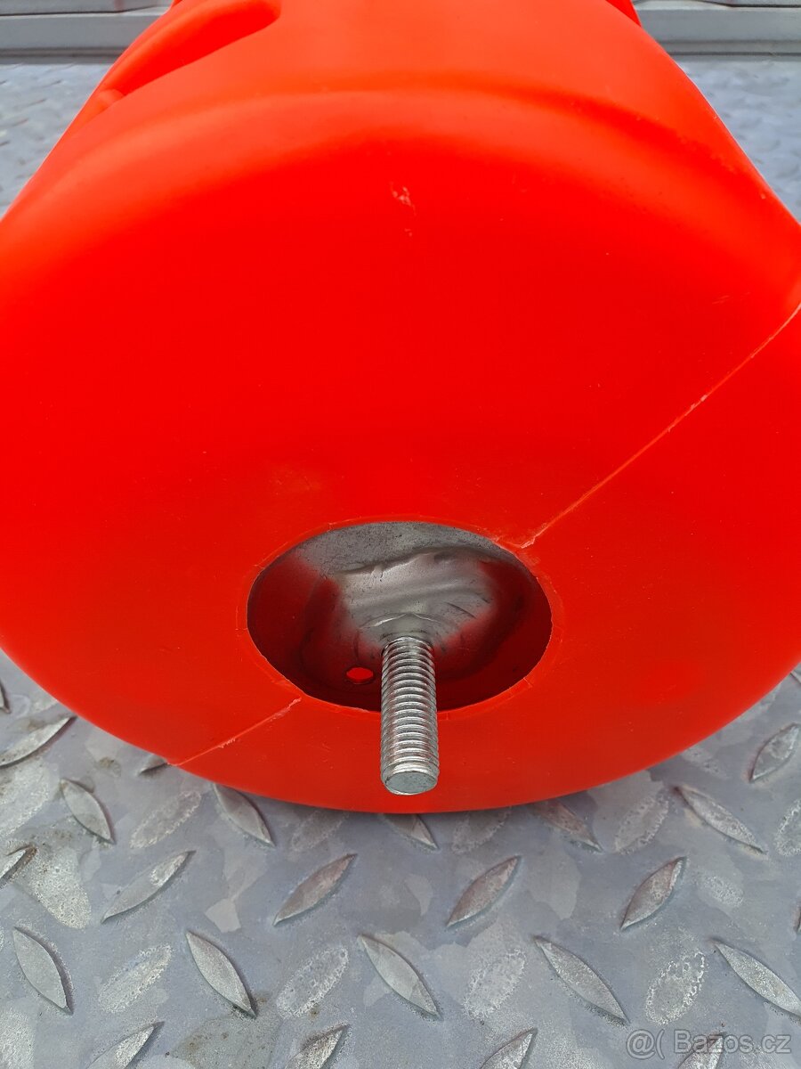 Plastový sloupek s reflexními pruhy - 3