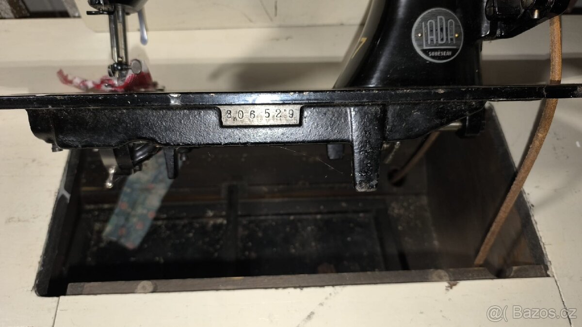 Šicí stroj lada - 3