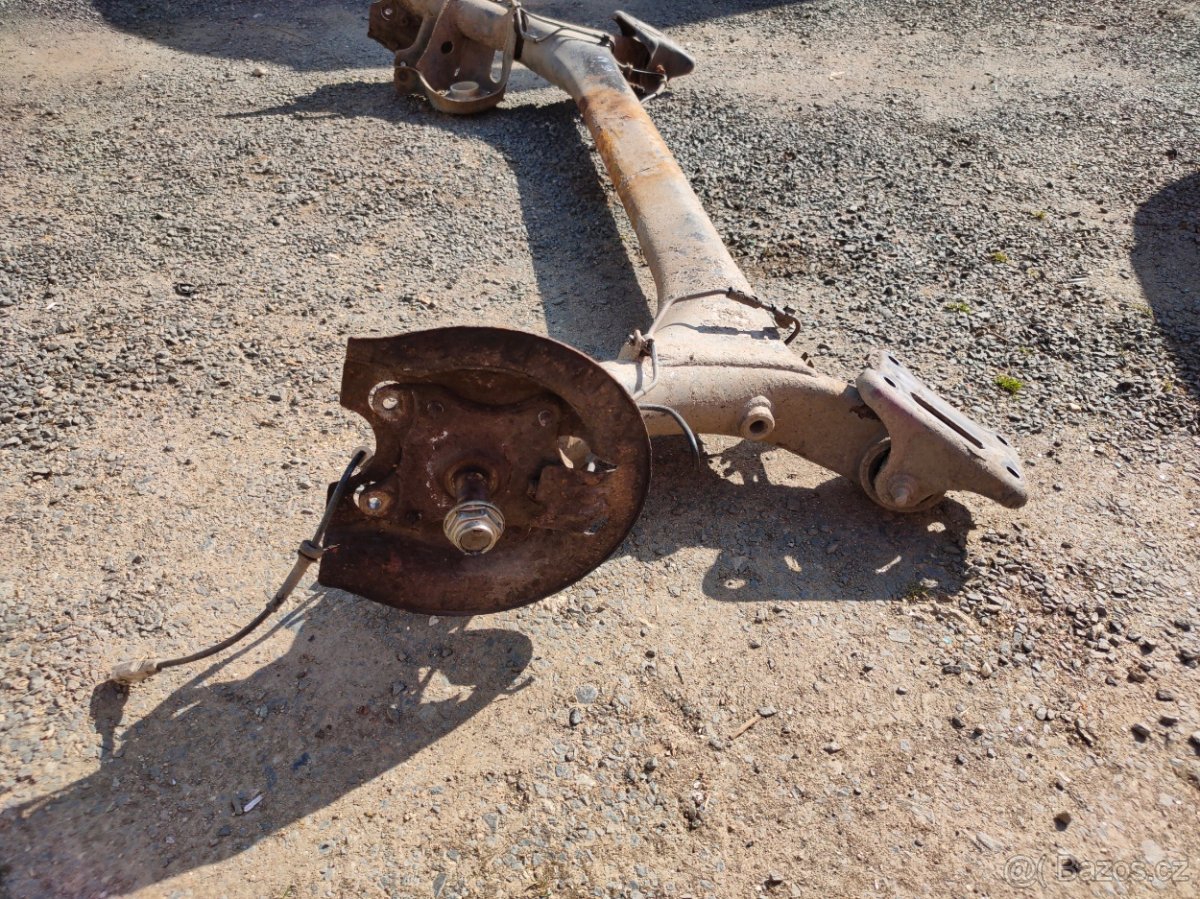 Zadní náprava Citroën C4 - s ABS - 3