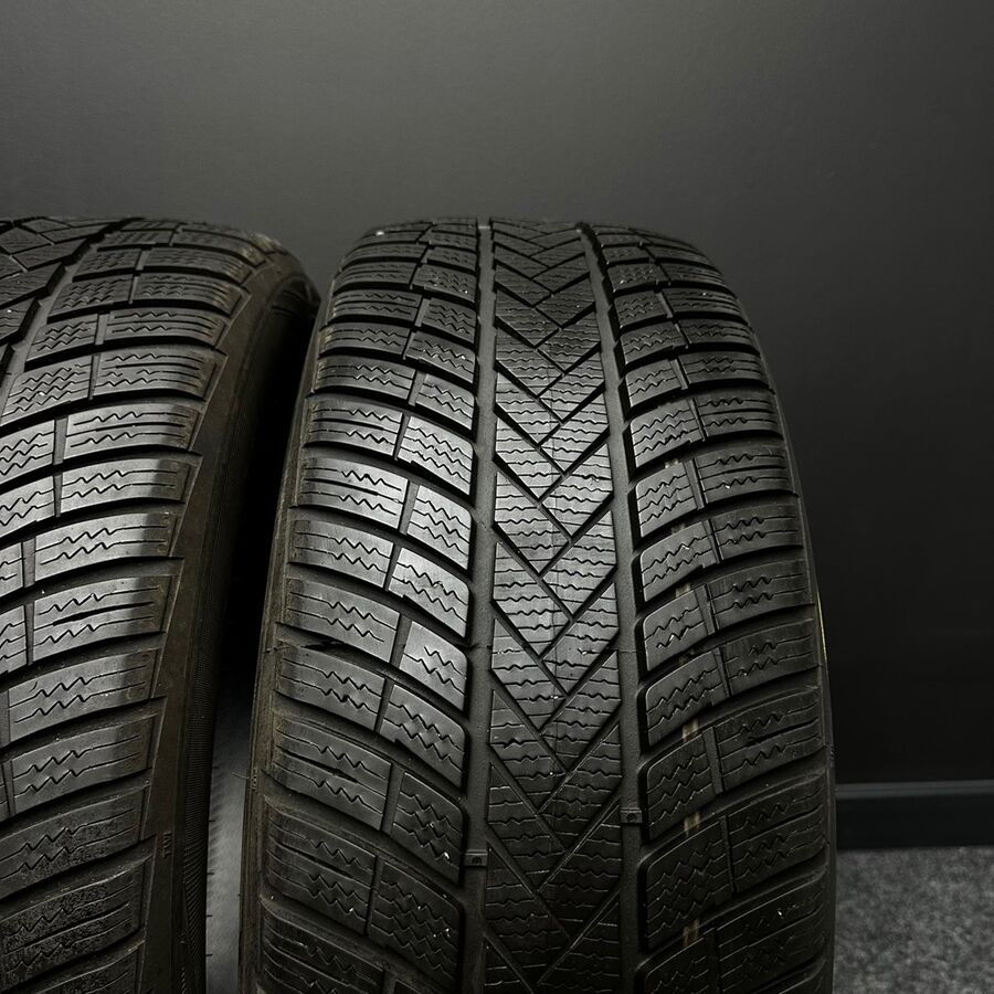 2ks pneu Vredestein 205/55/17 - 3