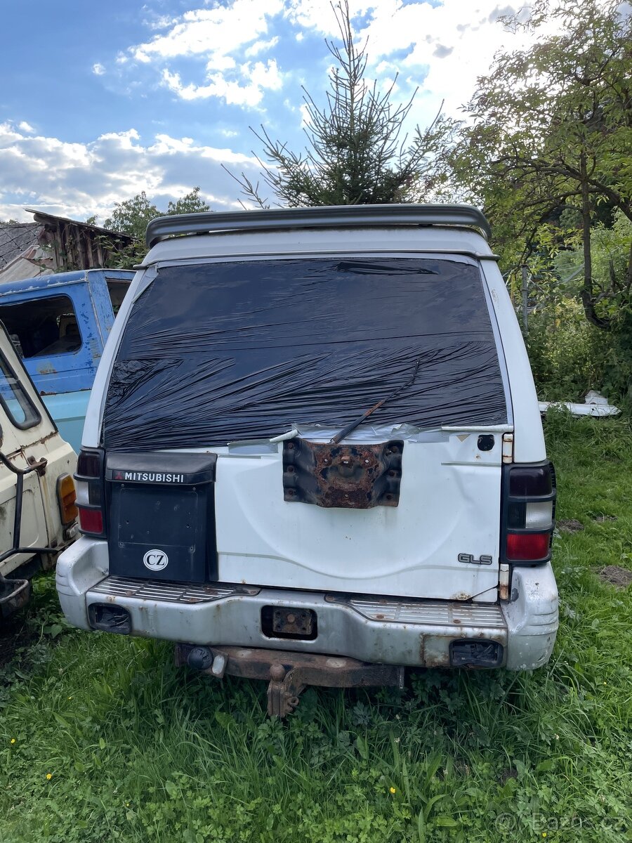 ND Pajero II Superselect 2,5 TD - 3