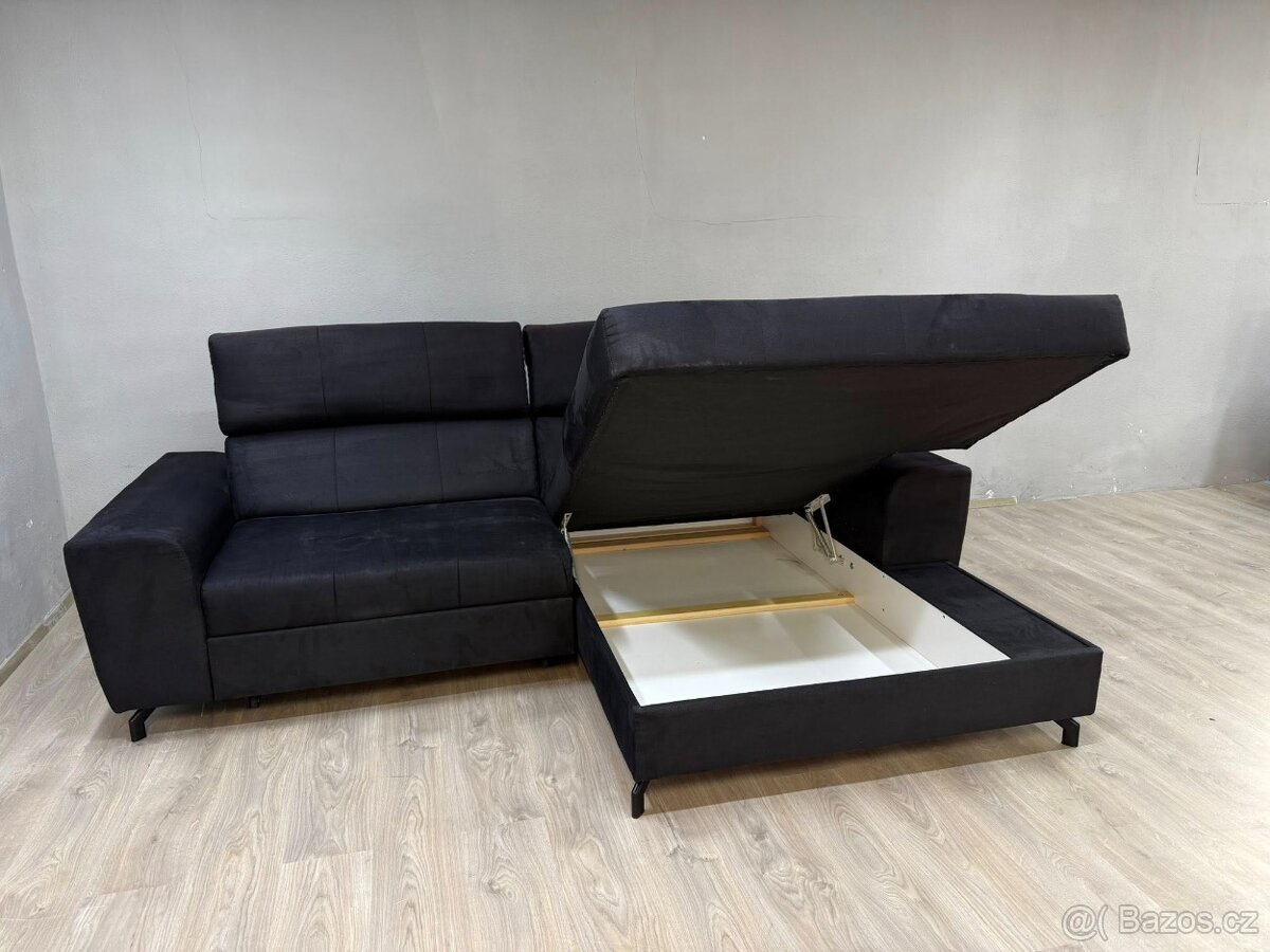 Tmavá sedací souprava. - 3