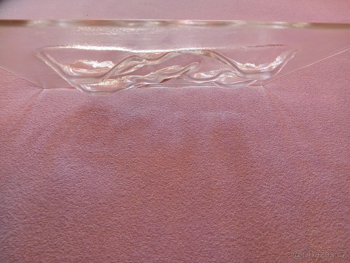 Unikátní skleněná,profilovaná misa - 3