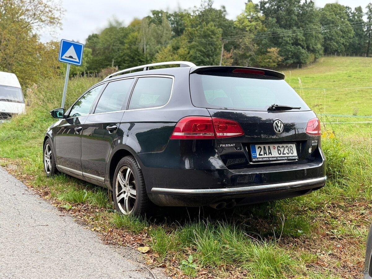 Passat B7 na opravu/náhradní díly - 3